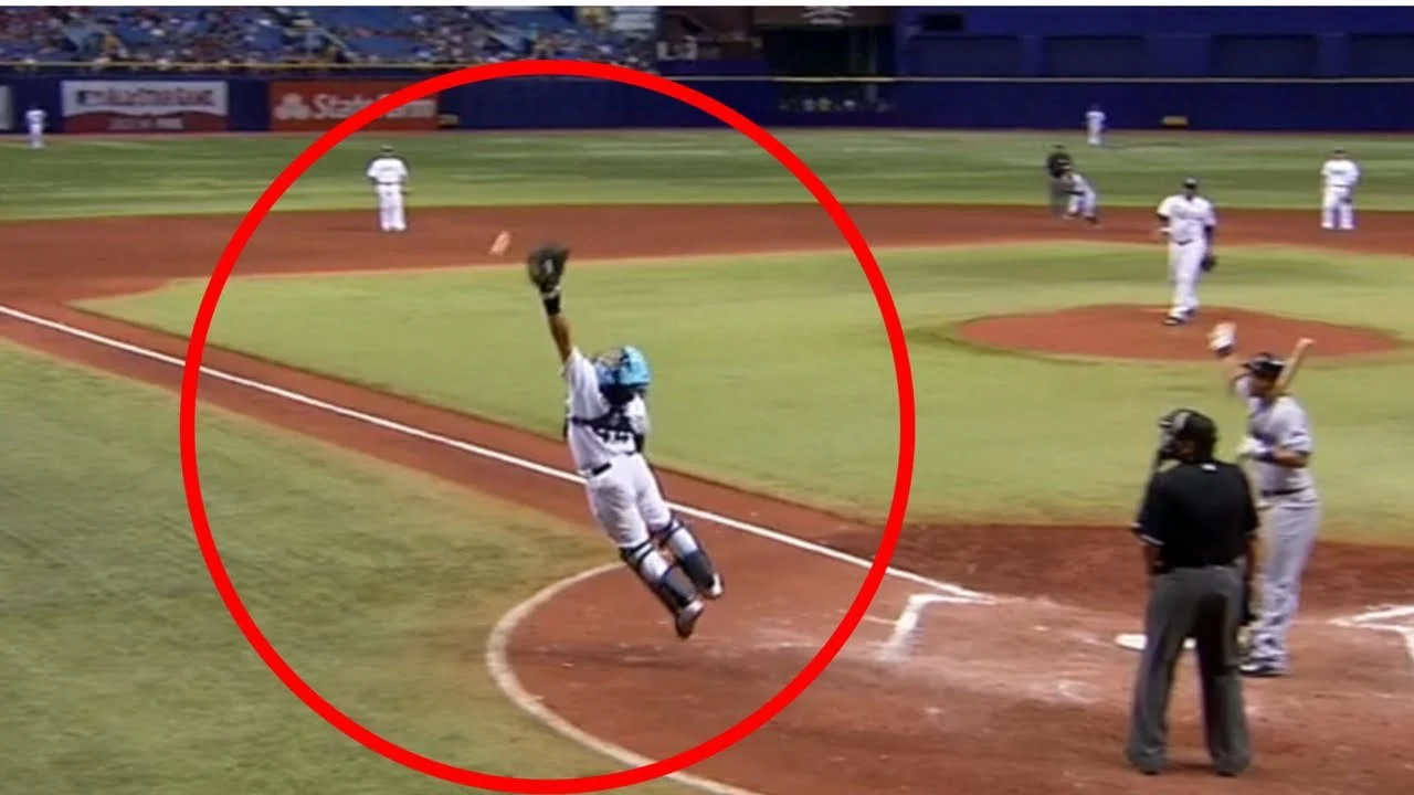 What is Bb in Baseball