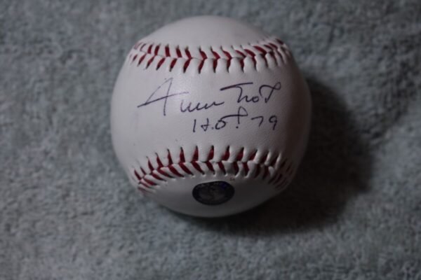 Willie Mays Signed Baseball: A Collector's Ultimate Treasure